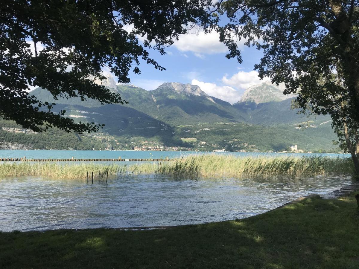 Reflet Bleu Du Lac D'Annecy 3 Etoiles - Face Au Lac, Parking Gratuit, Paddle Board Doussard Εξωτερικό φωτογραφία